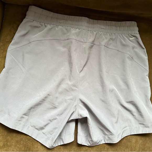 Mondetta Gray Casual Activewear Shorts Elastic Drawstring SZ M Good Cond… - Picture 3 of 12